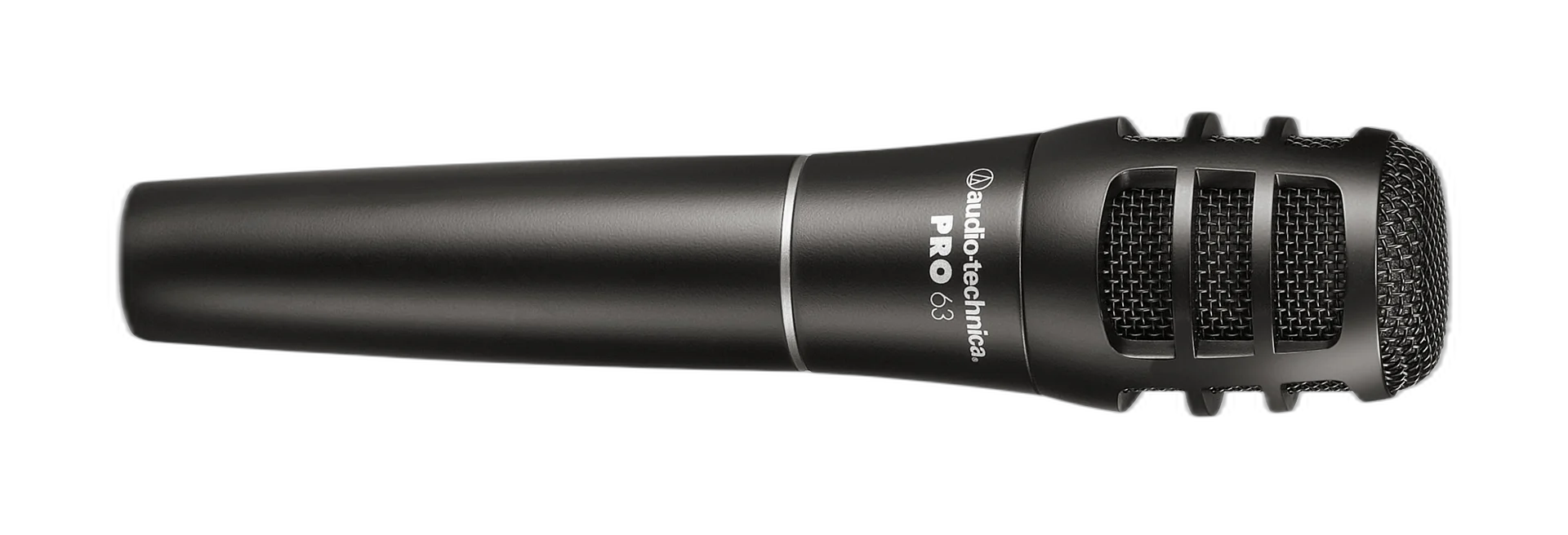 Microfone PRO63 em seu cachimbo, pronto para ser montado em um pedestal