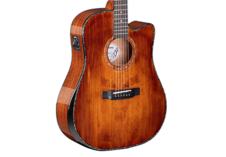 Tampo Solid Spruce