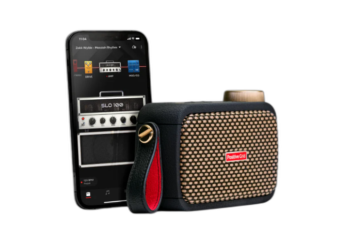 Conexões Laterais USB-C Entrada Guitarra e Saída Fone