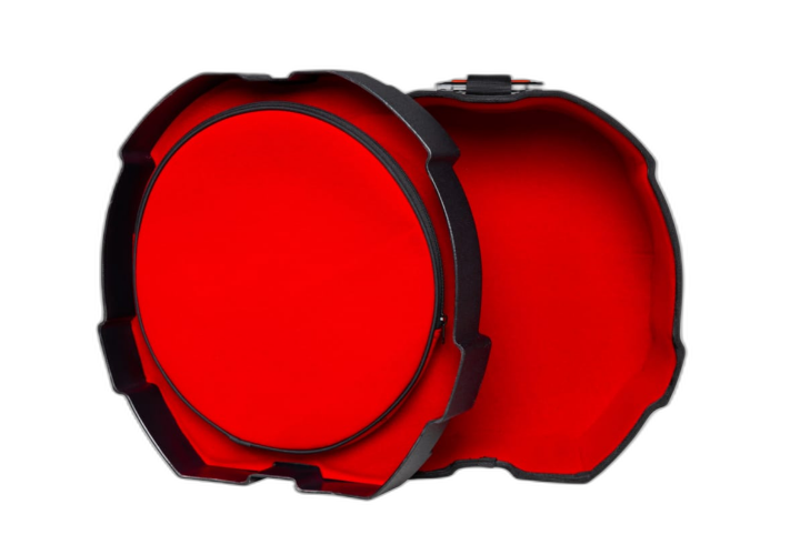 Interior em Microveludo Vermelho com Espuma Acolchoada