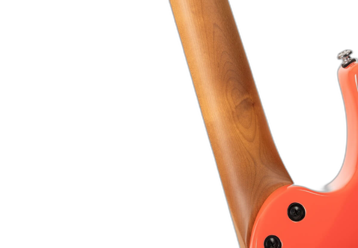 Braço Roasted Maple e Ponte 6-Point Tremolo